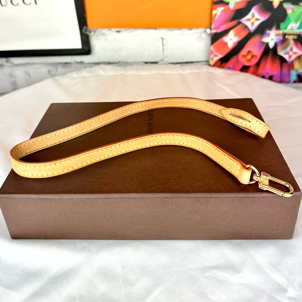Louis Vuitton Vachetta Leather wristlet clutch strap